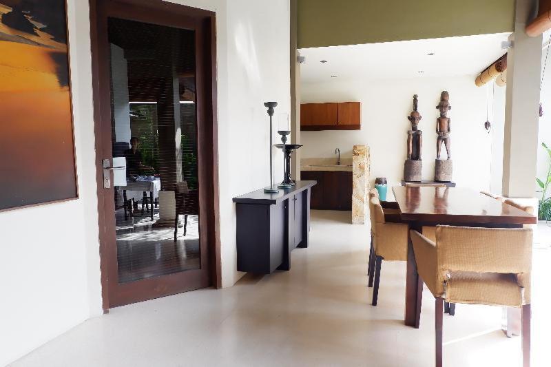 Ahimsa Beach Villa Jimbaran  Room photo